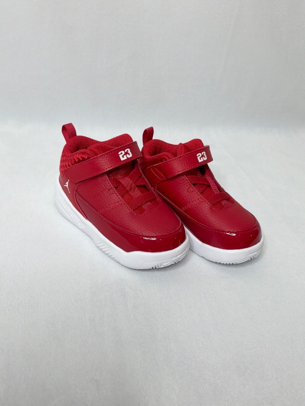 Air Jordan Red Toddler Max Aura 3 Basketball Shoes Size 8C -No Box Never Worn